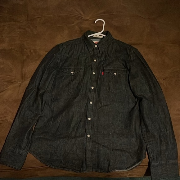 Levi’s Slim Fit Dark Washed Shirt Jacket - Picture 3 of 3